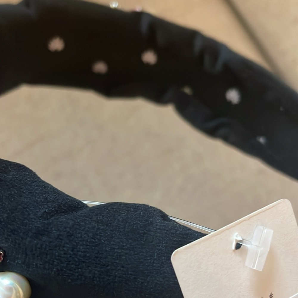 LELE SADOUGHI Acorn Pearly Knotted Headband - Picture 5 of 7